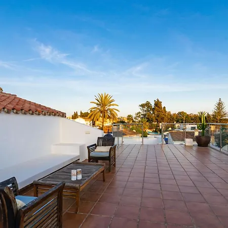 Madrugada- Beachside In Costabella By Interhome