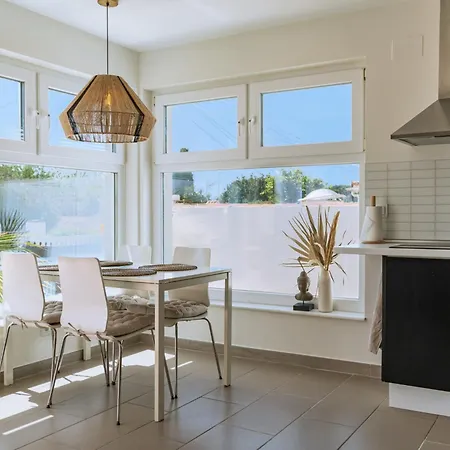 Madrugada- Beachside In Costabella By Interhome Marbella