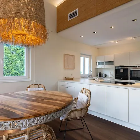 Madrugada- Beachside In Costabella By Interhome Villa *